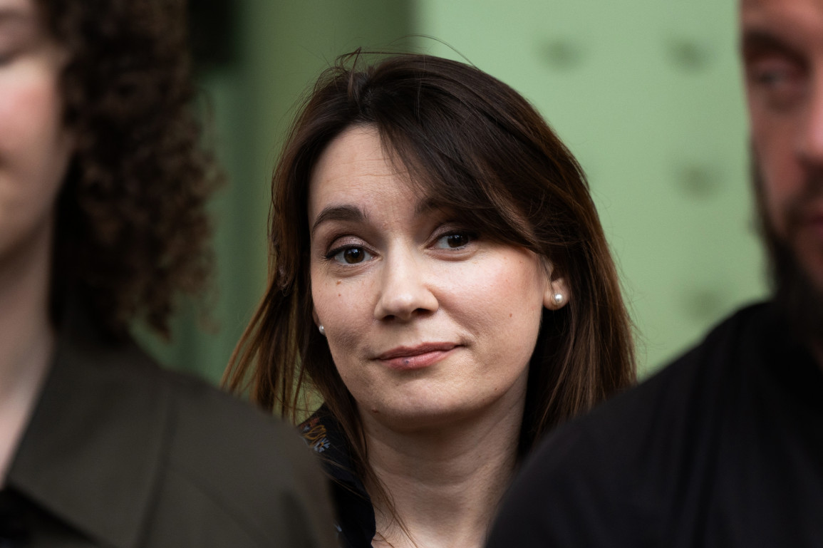 Canal+ défend Xenia Fedorova face à Jean Noël Barot