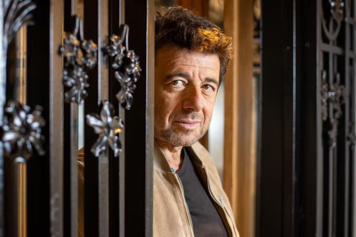 Affaire Patrick Bruel : mis en examen, le chanteur libre sous contrôle judiciaire